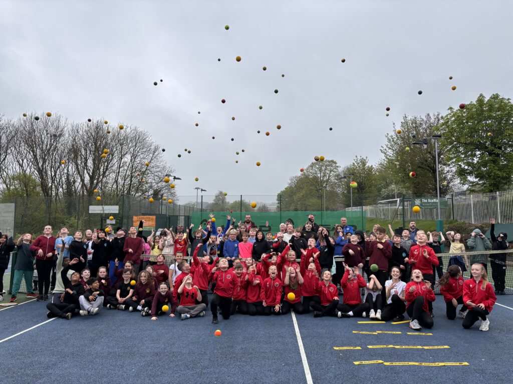 School tennis